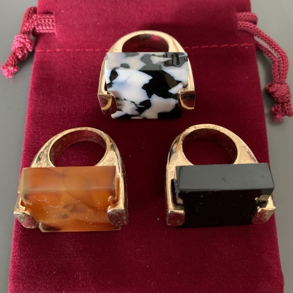 ALDO Set of 3 Chunky Rings – Gold-Tone, Black, Amber and Marbled Black and White - Picture 1 of 10